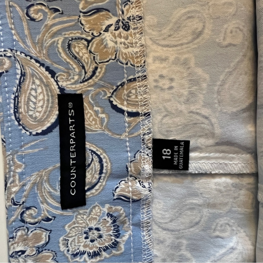 Capris - Picture 5 of 5